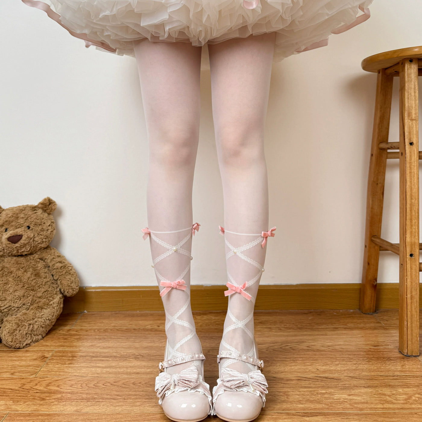Chubby Bear Tales - Ballet White Collection - One-Size Stockings with Bow and Pattern Variants