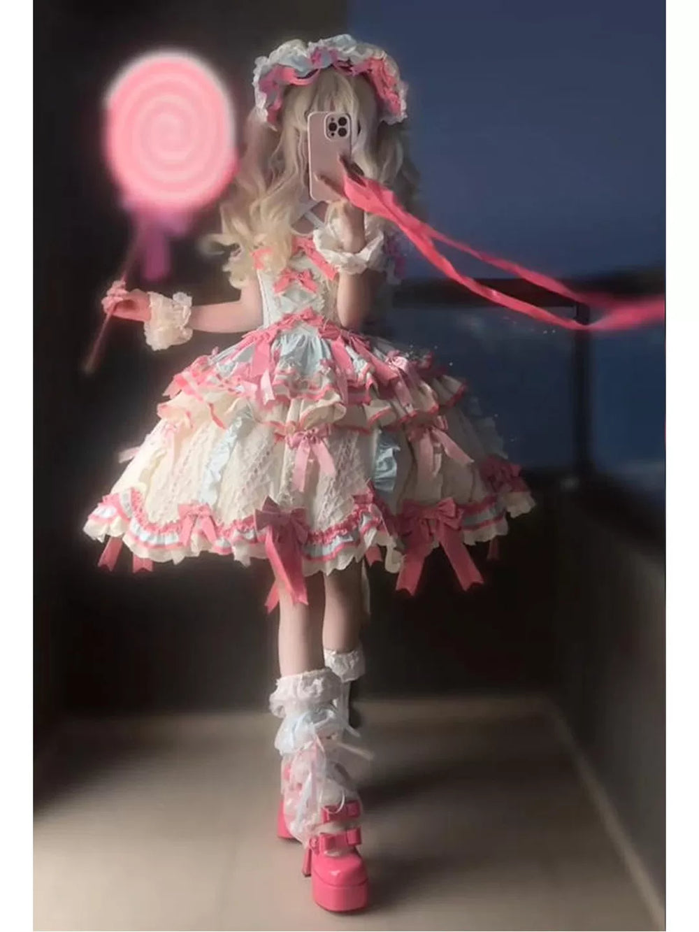 Mint, pink and white Lolita OP dress with bow-trimmed layers, hat and trailing train