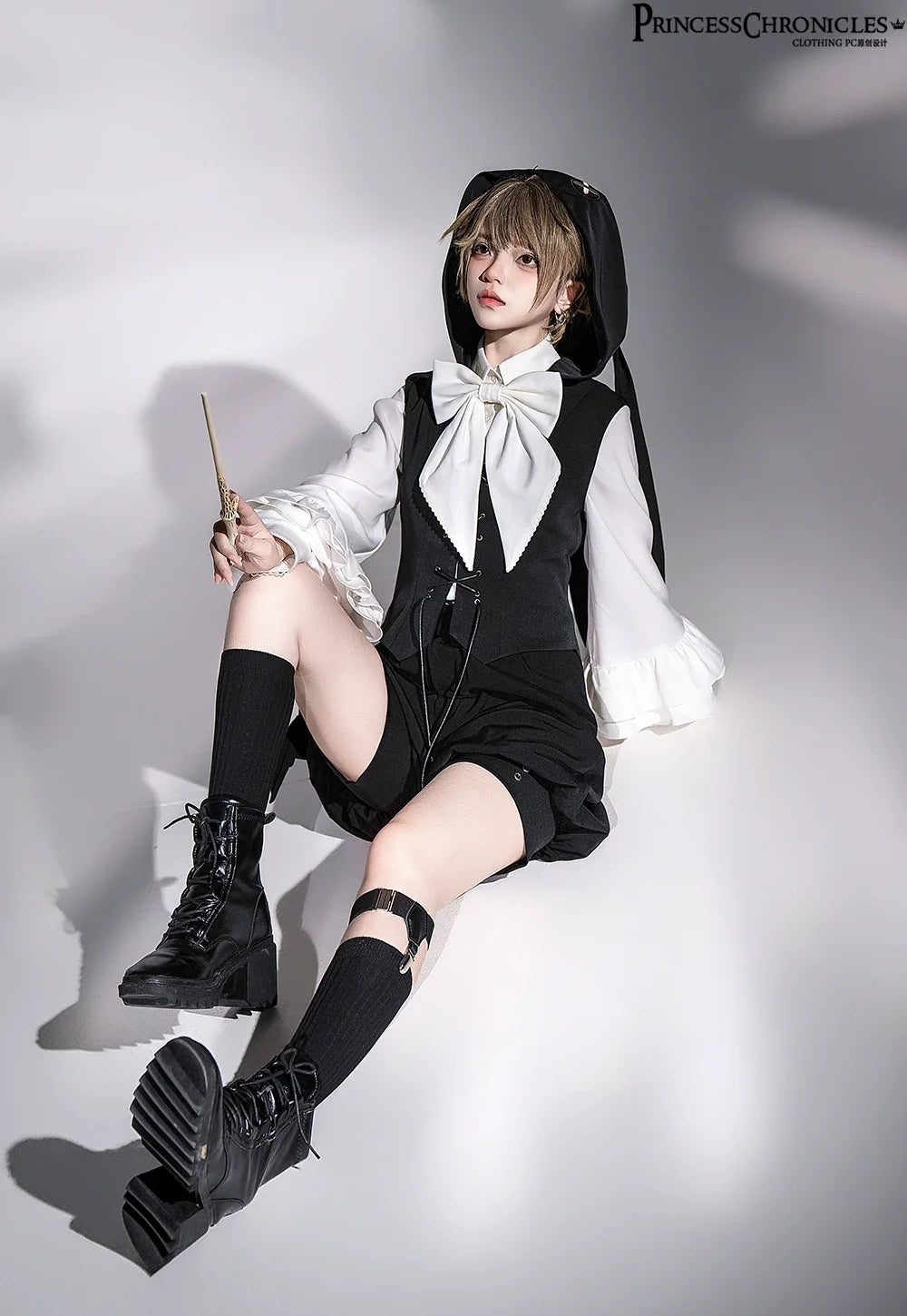 Princess Chronicles - Rabbit Feather - Black Ouji Lolita Vest Shorts Suit Prince Cloak Set