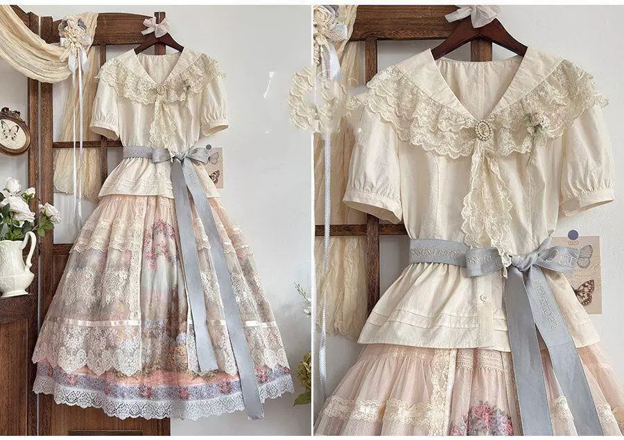 Sweetheart Dream Machine - Palila - Short-Sleeve Blouse with a Broad Lace Collar