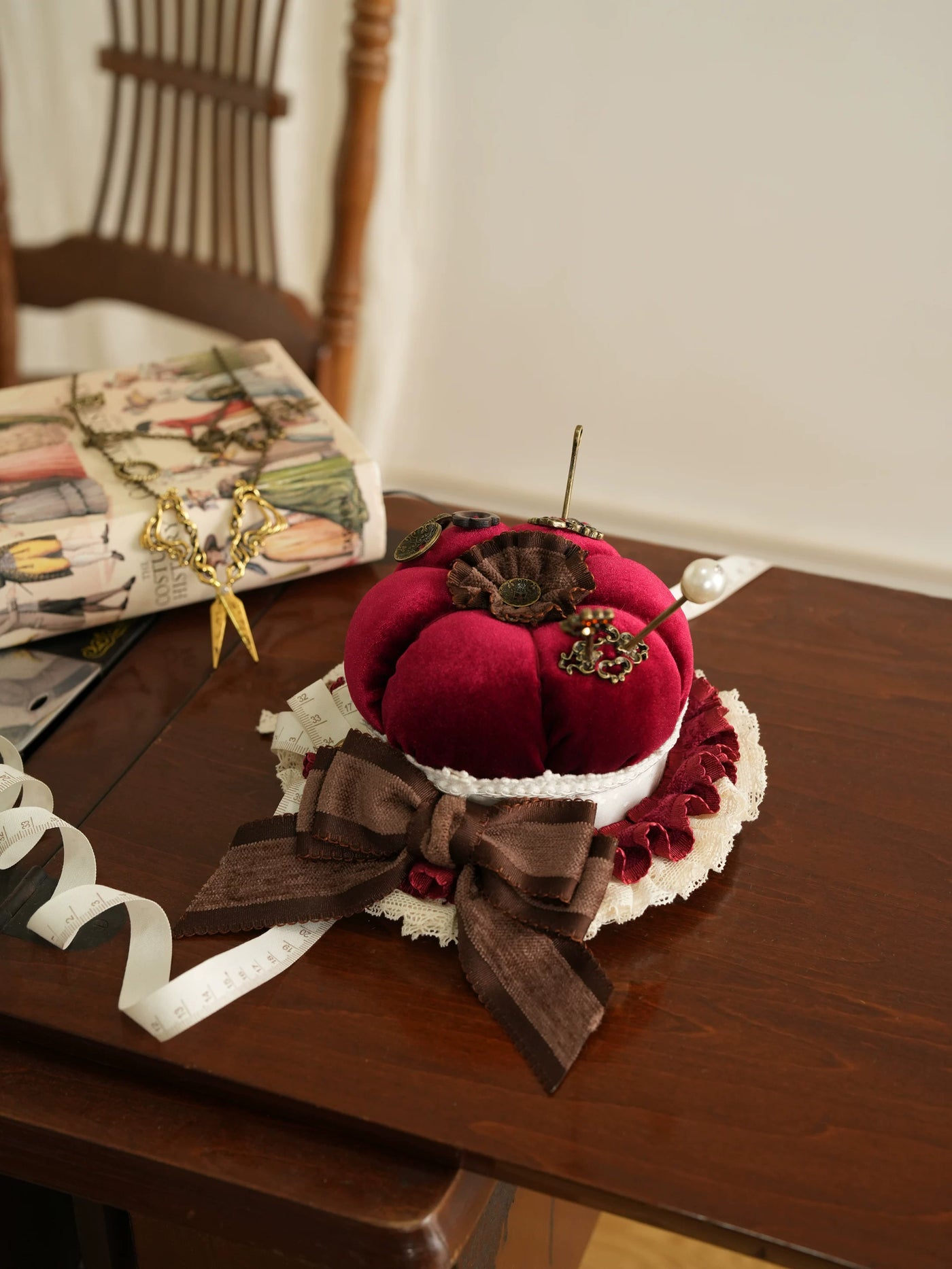 Star Box - Antique Patchwork House - Sewing-Inspired Mini Hat with Lace Trim