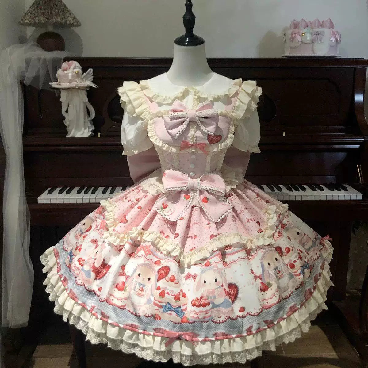 Sweetheart Dream Machine - Cute Rabbit Party - Rabbit-and-Cake Print JSK Dress with Cream Ruffles