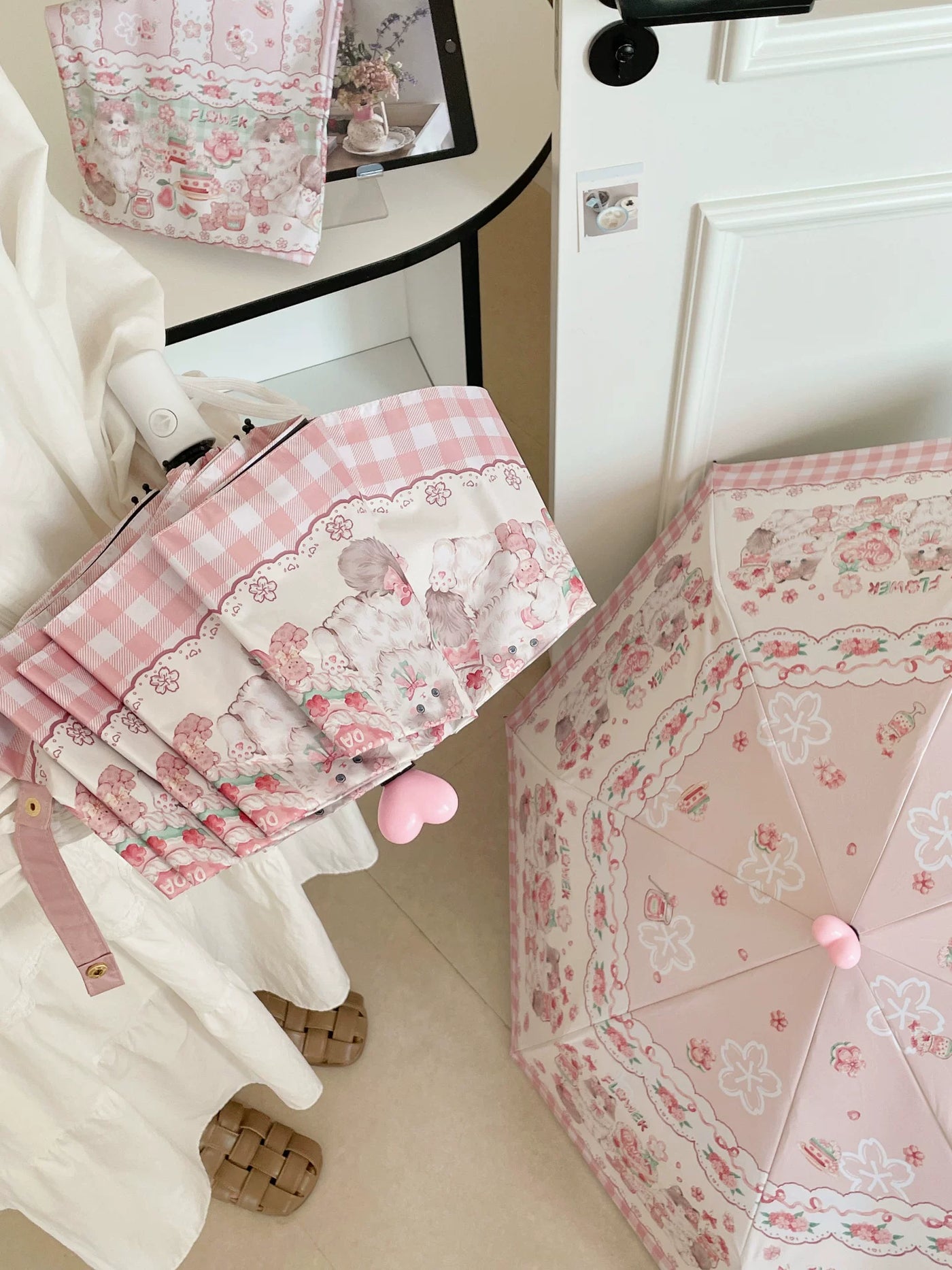 Independent Brand - Cherry Blossom Cat and Lamb - Cat motif sun/rain umbrella with manual and automatic options