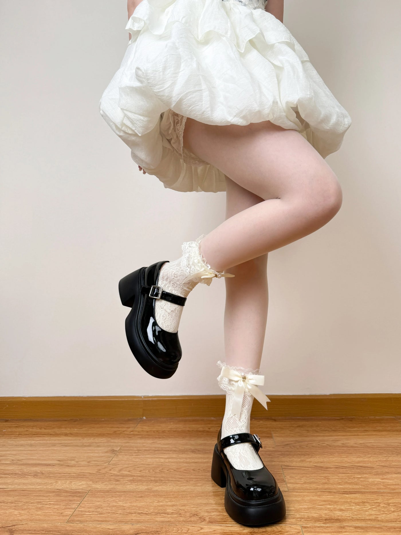 Chubby Bear Tales - Jennifer - Mid-Calf Socks with Openwork Lace and Ribbon Bows