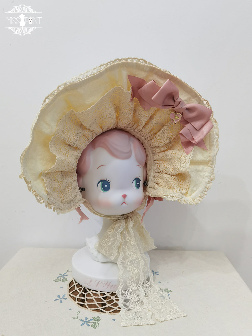 Lilyka Garden - Classic Lolita Headdress and Necklace Brooch Bow Trailing BNT - Cream Color