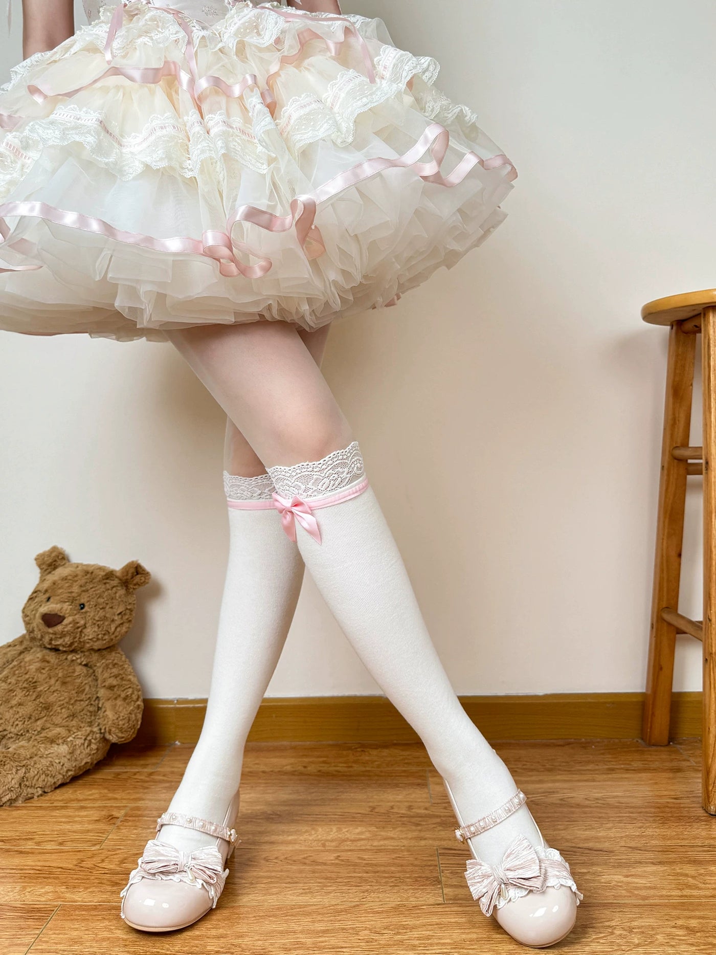 Chubby Bear Tales - Ribbon Charm - White Socks with Side Bows