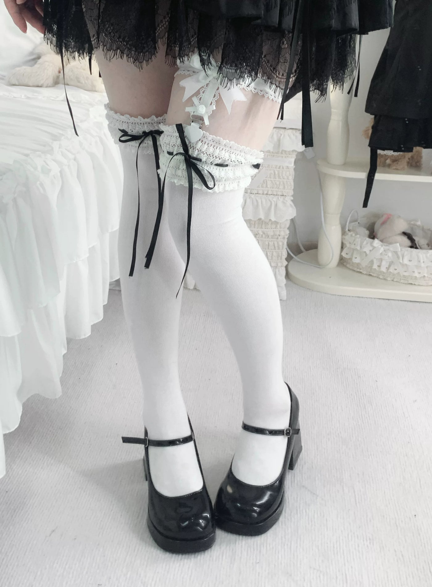 roji roji - Ballet Bow - Cotton Socks with Lace Cuffs and Short, Mid-Calf or Over-the-Knee Options
