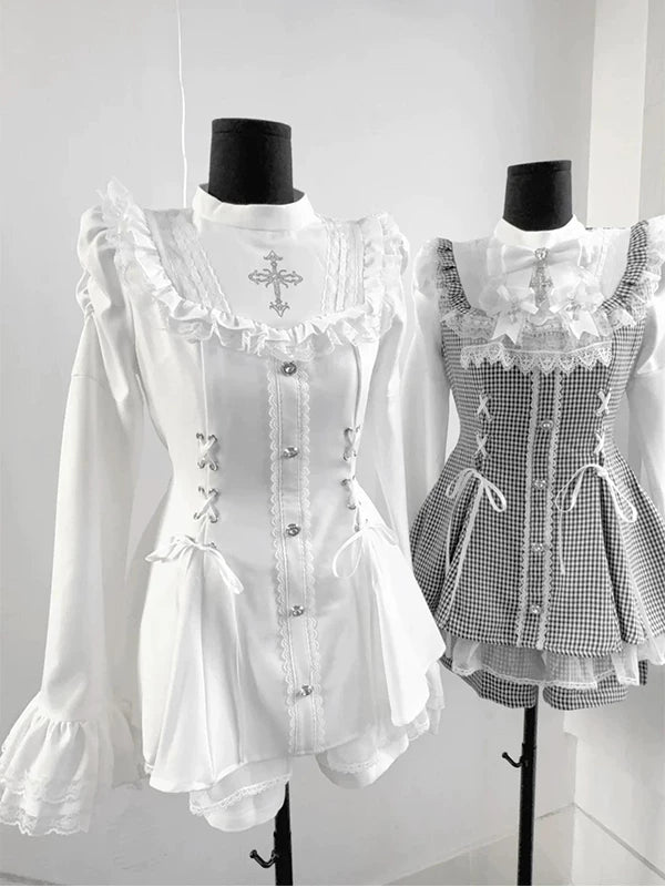 White lace OP set with a bib collar and black-and-white plaid detailing