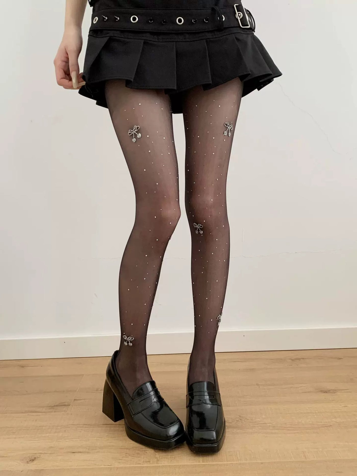 Fantasy Doll - Cherry Sparkle - Sheer tights with cherry motifs