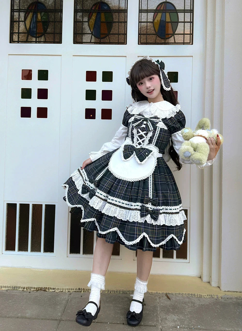 Miss Point - Plaid Petal Bunny - Old School Lolita Plaid OP Dress, Petal-shaped Hem