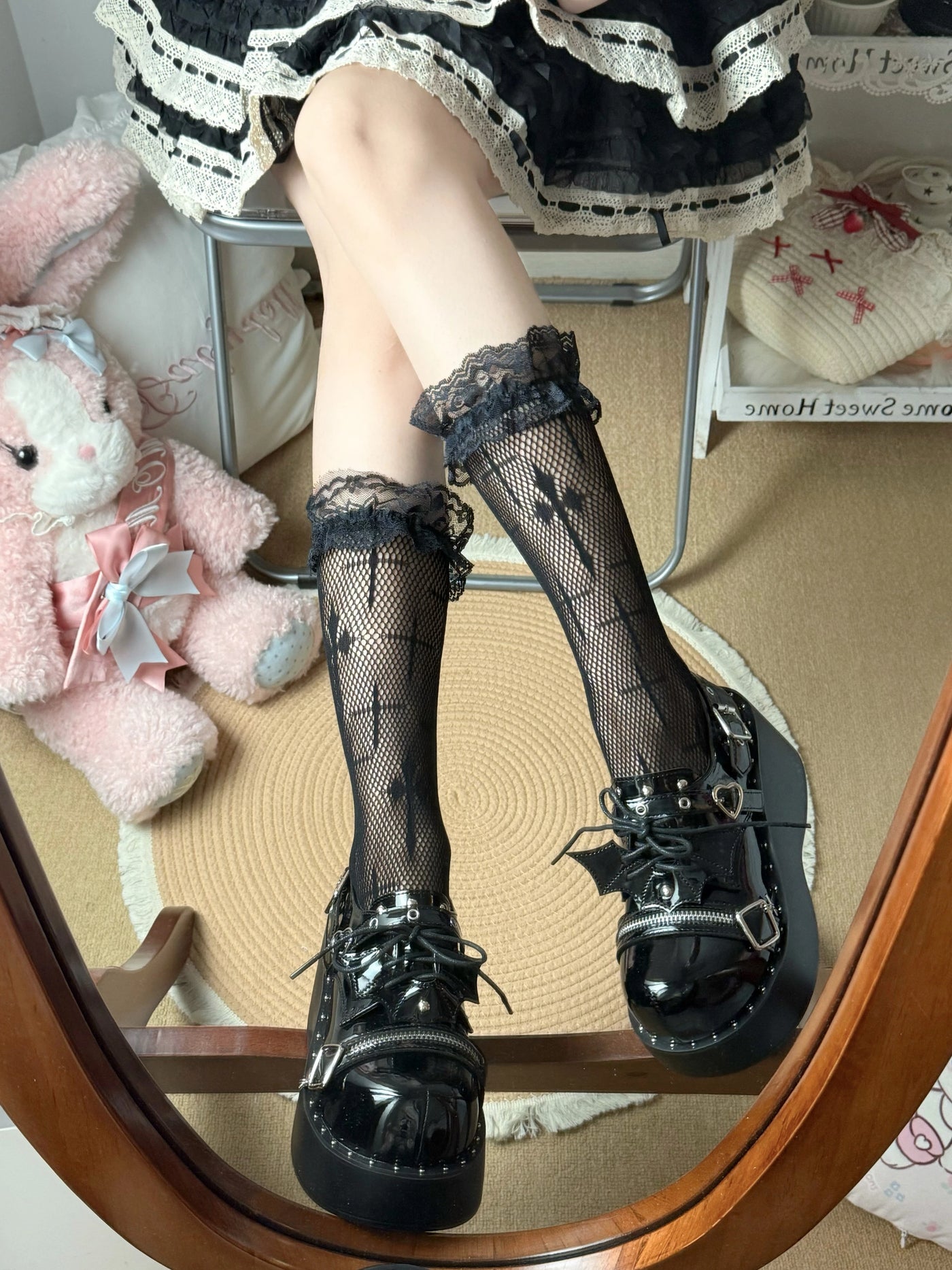 Fantasy Doll - Cross Lace - Lace-Trim Calf Socks with Cross Motifs