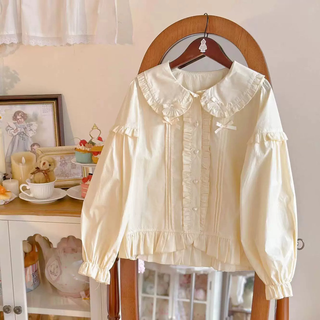 Lady Han original design sweet cute Lolita OP dress with floral details and lace trim, perfect for elegant, adorable fashion.