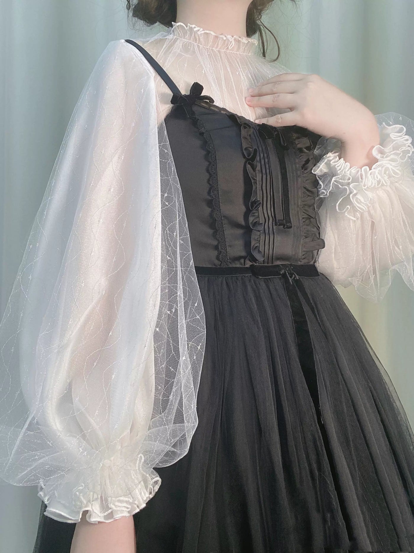 Sweetheart Dream Machine - Siren - Mesh Inner Layer with Lantern Sleeves