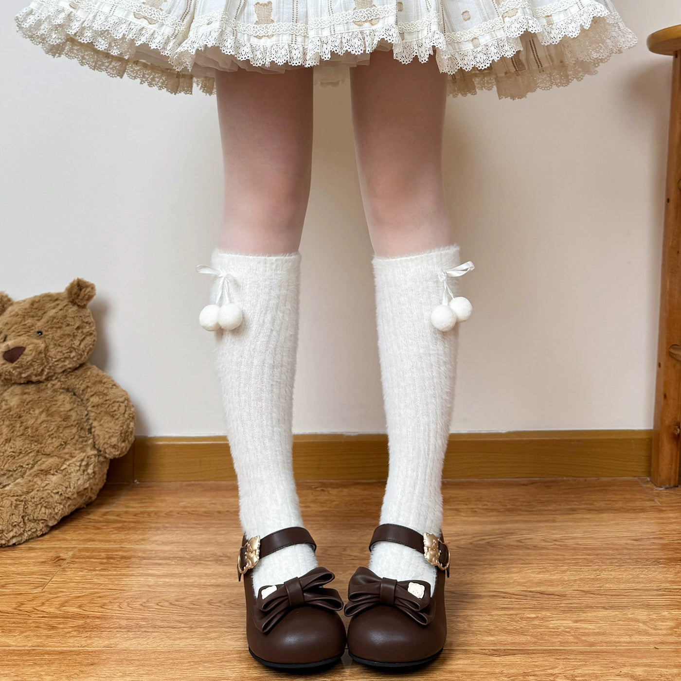 Chubby Bear Tales - Pom-Pom Ribbon - White Plush Socks with Tie Pom-Poms