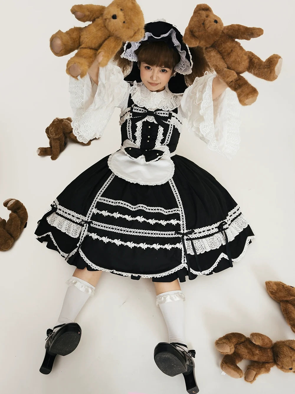 Miss Point - Vintage Petal Rabbit - Cotton Old School Lolita JSK Dress, Petal-Shaped Hem