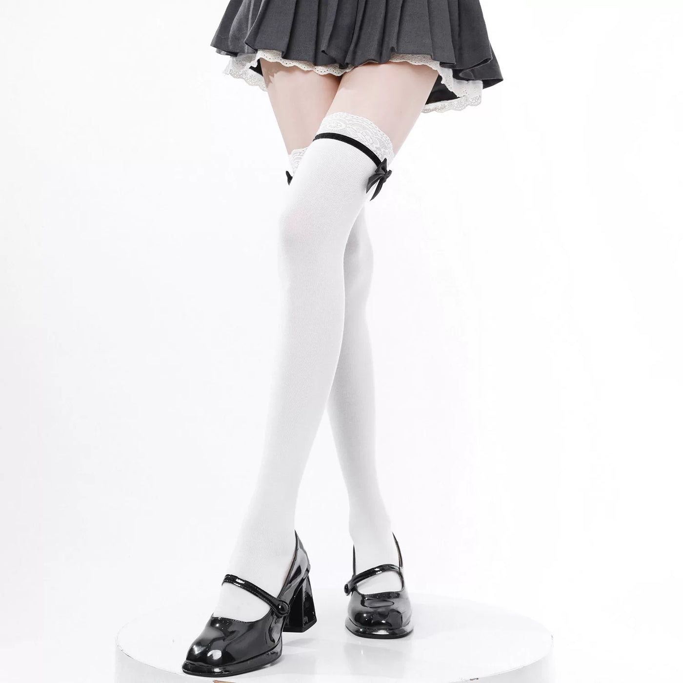 Fantasy Doll - Lace Bow - White Over-the-Knee Socks with Lace Tops