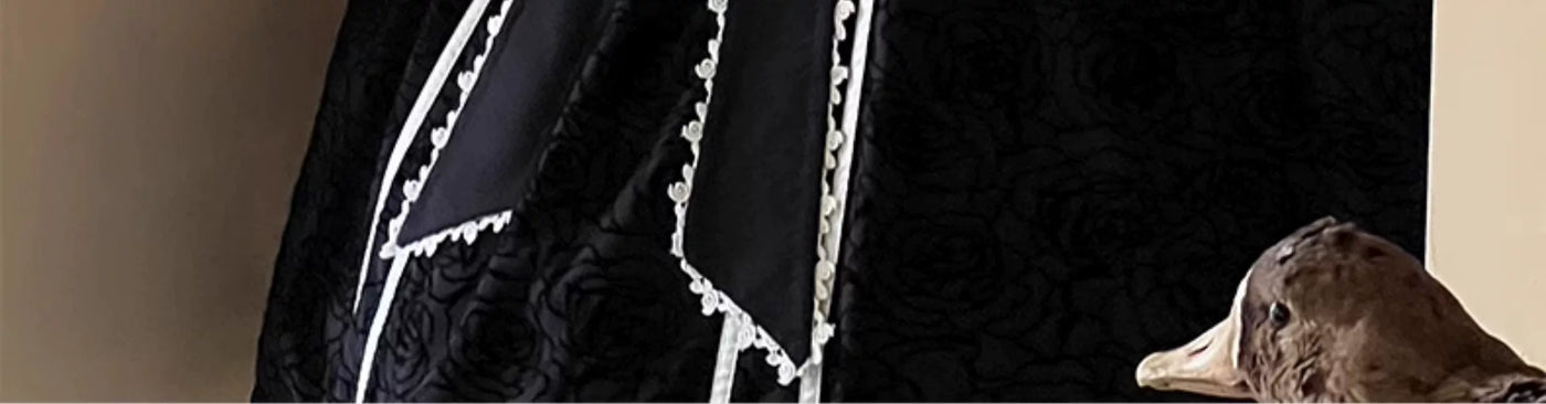 Baozi Pig - Rose Choir - Gothic Lolita OP Dress with Rose Embroidery