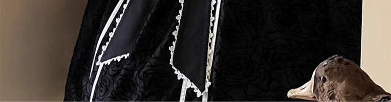 Baozi Pig - Rose Choir - Gothic Lolita OP Dress with Rose Embroidery