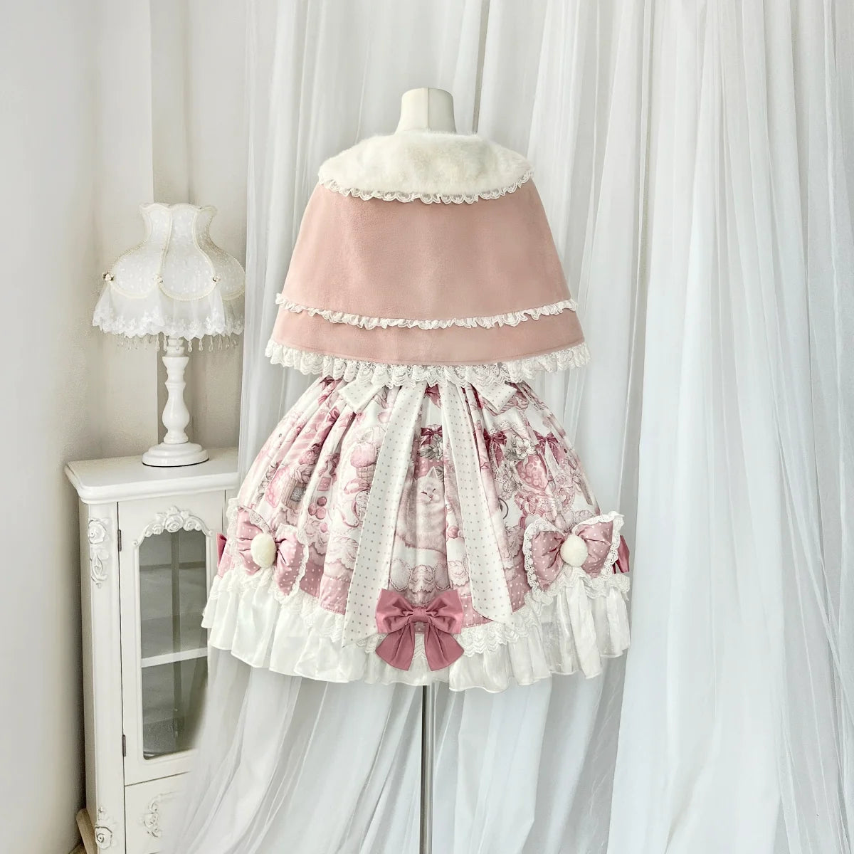 Matutu - Dessert Catlets - Sweet Lolita JSK dress and faux-fur collar cape set with cat and strawberry prints - product detail 6