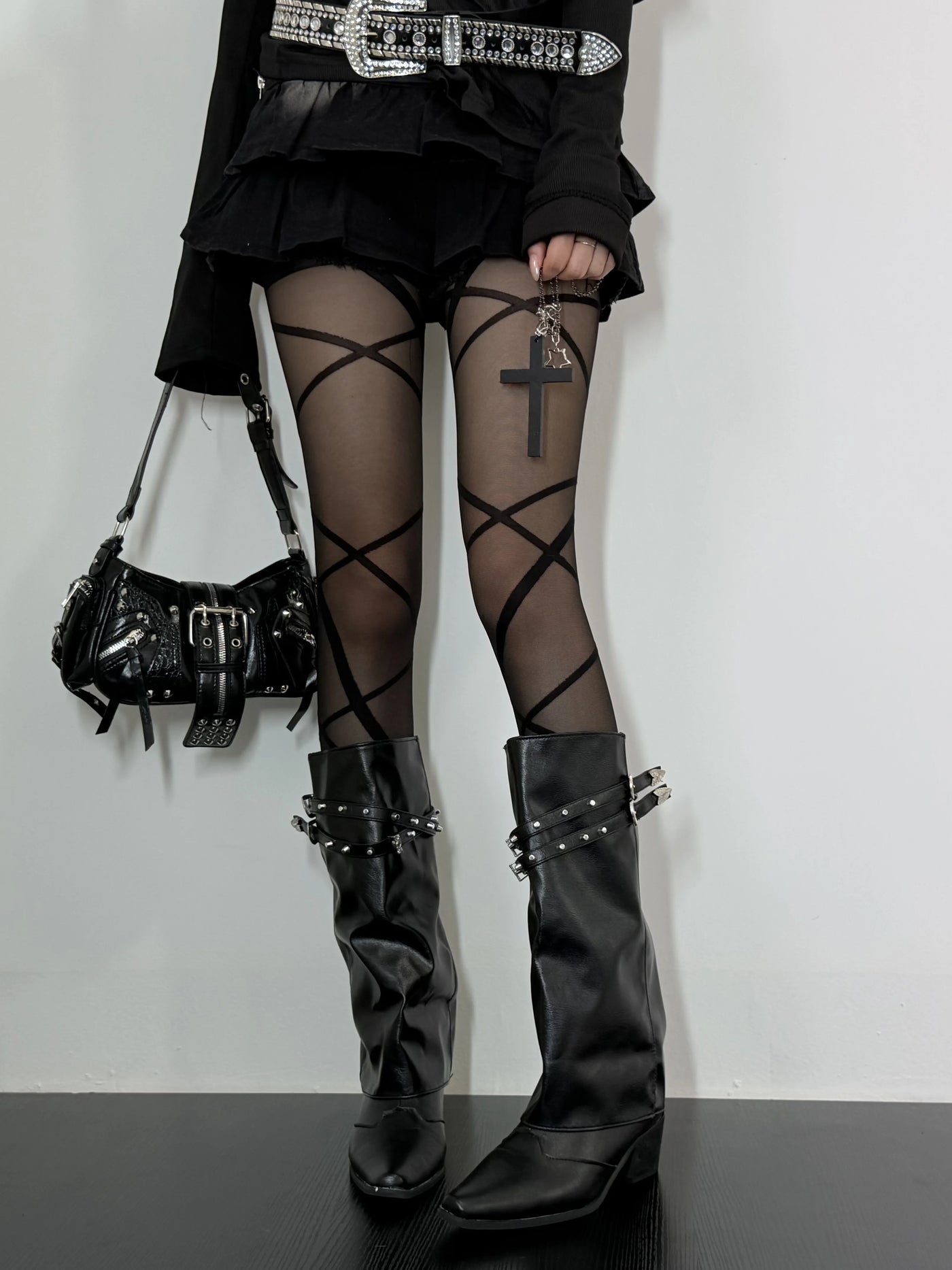 Fantasy Doll - Y2K Crisscross - Stockings with crisscross strap patterns in black or white