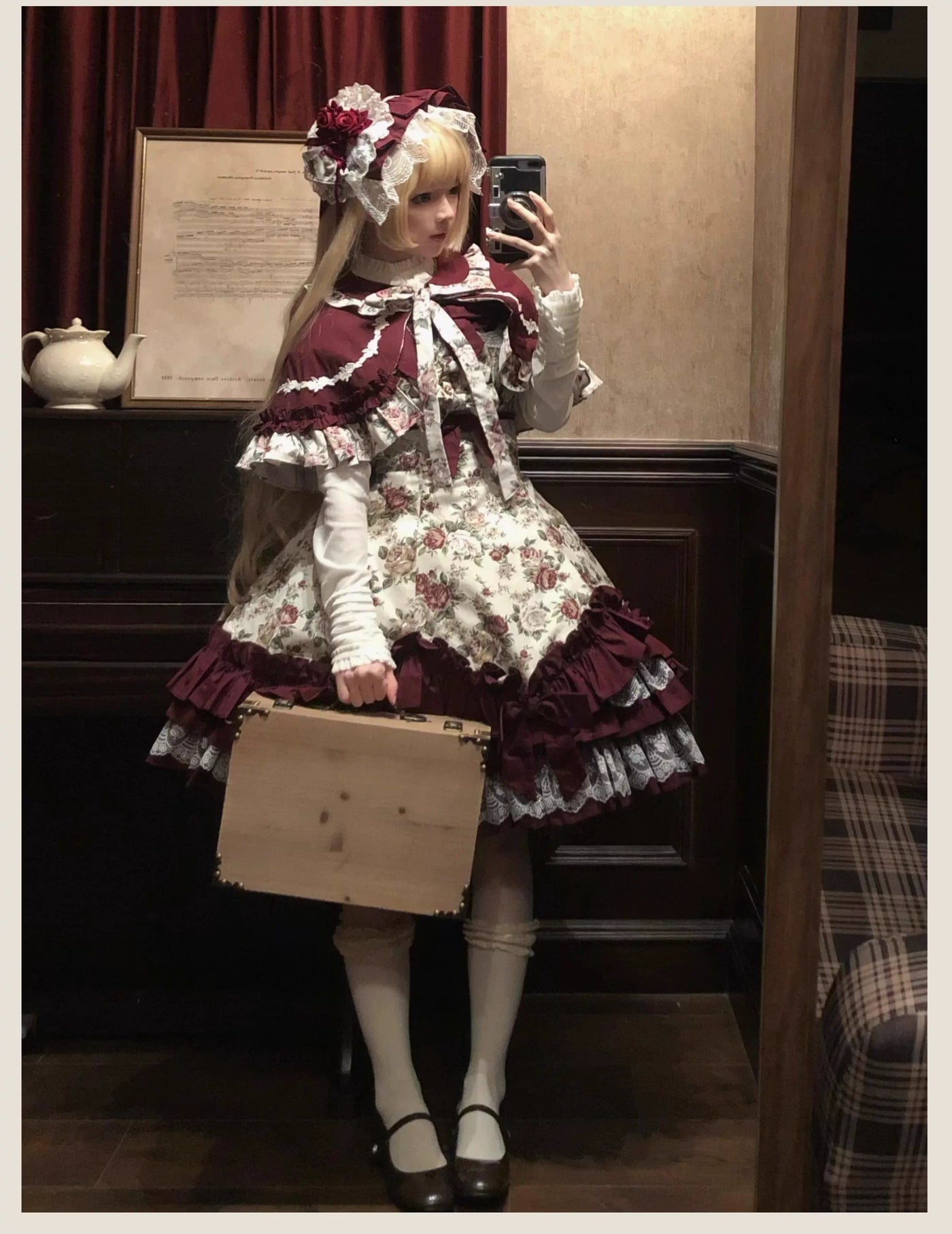 TaTaTa Lolita - Burgundy Rose - Floral Printed Old School Lolita JSK, Elegant Cape