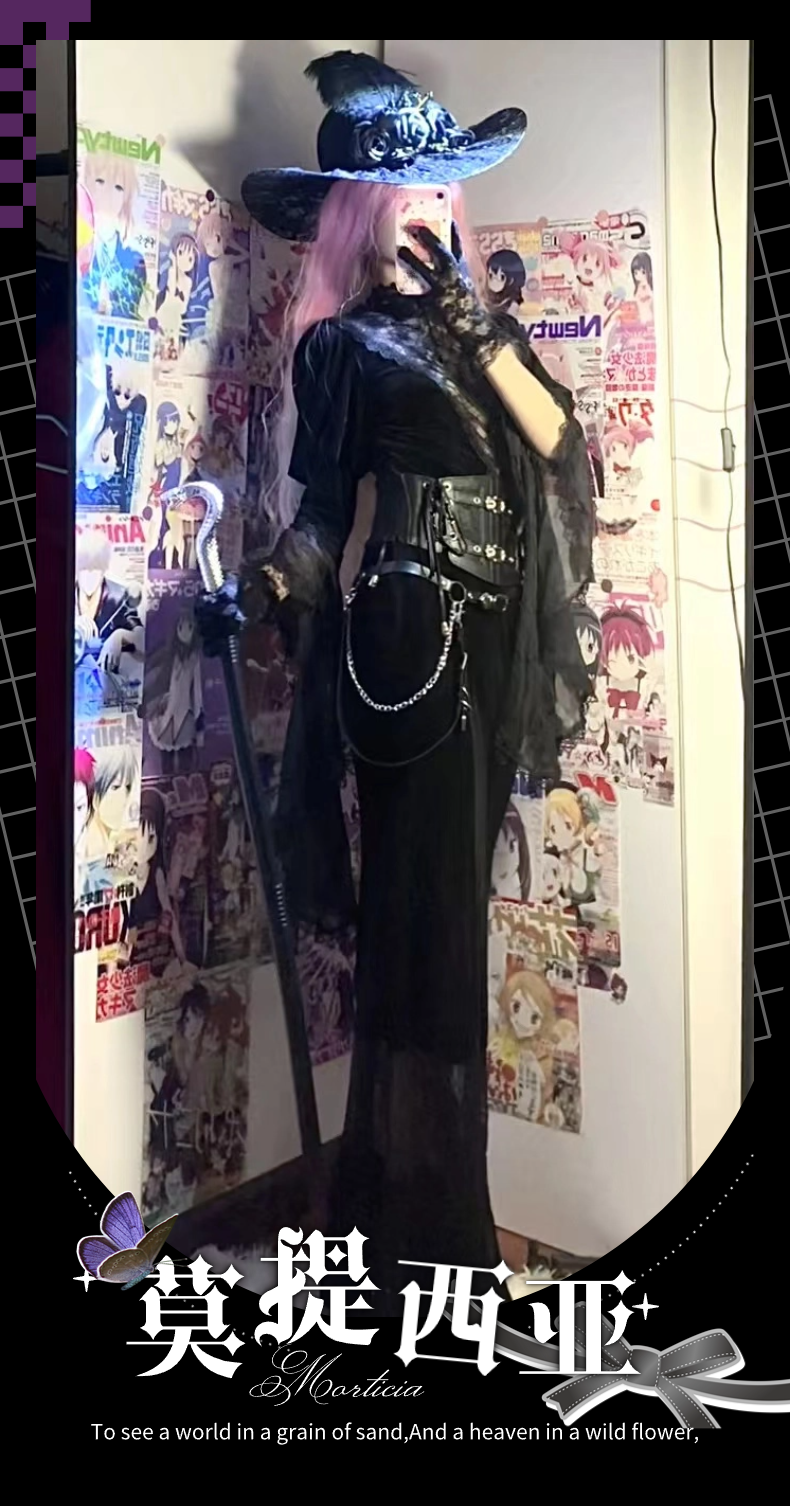 Shipping within three days Spot page Morticia Gothic Diablo Original Lolita fishtail skirt