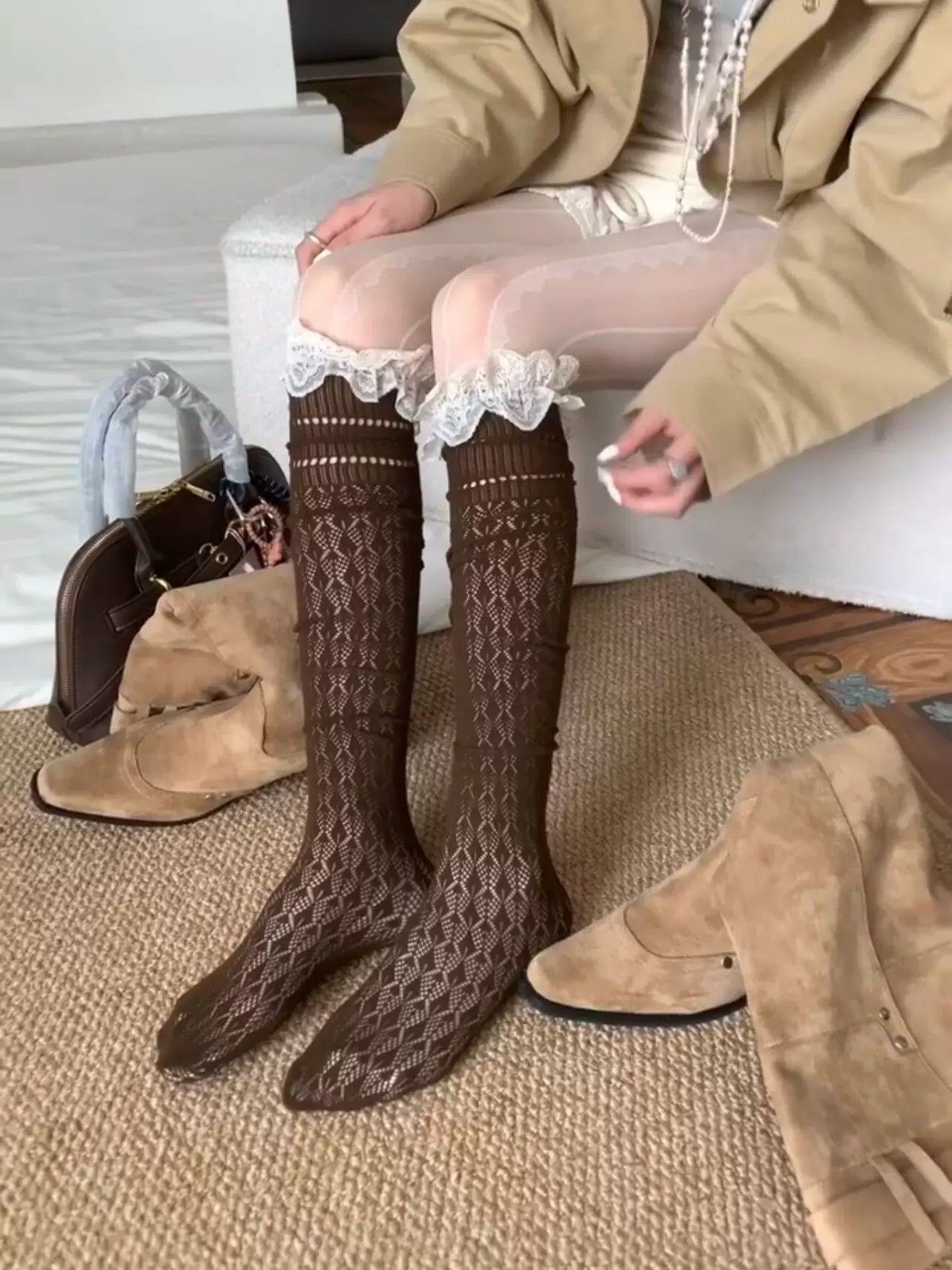 Fantasy Doll - Spring Lace - Slouch Socks with Openwork Pattern and Lace Cuffs