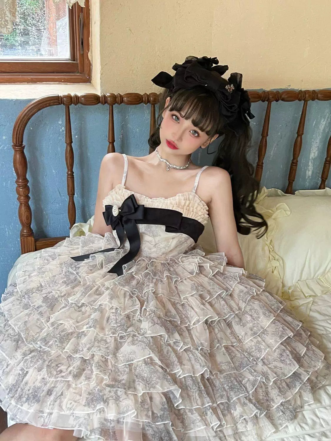 Sweetheart Dream Machine - Wonderland Travelogue - Ivory JSK with Layered Lace Ruffles