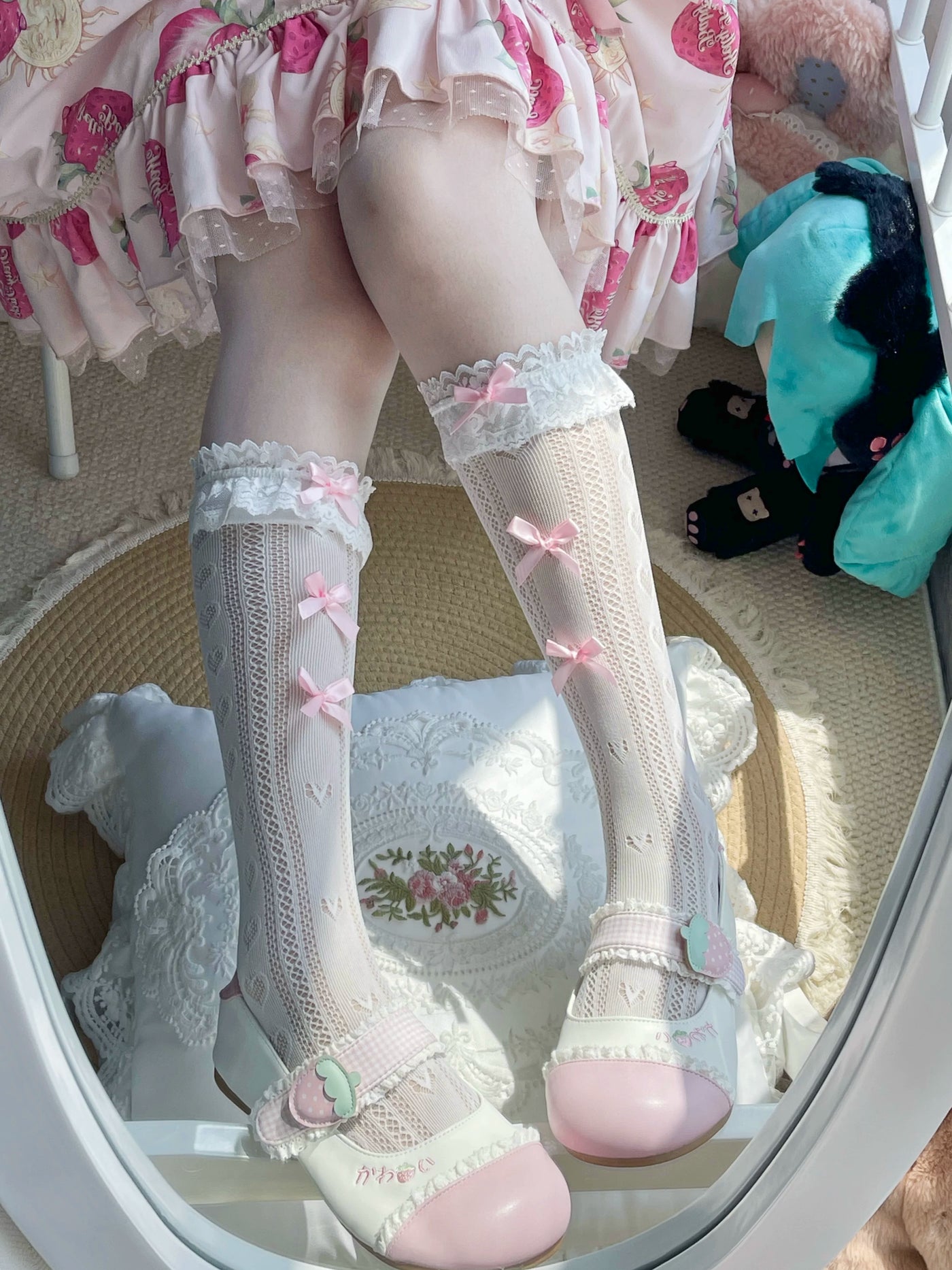 Fantasy Doll - Ballet Ribbon - Mid-Calf Socks with Lace and Bows