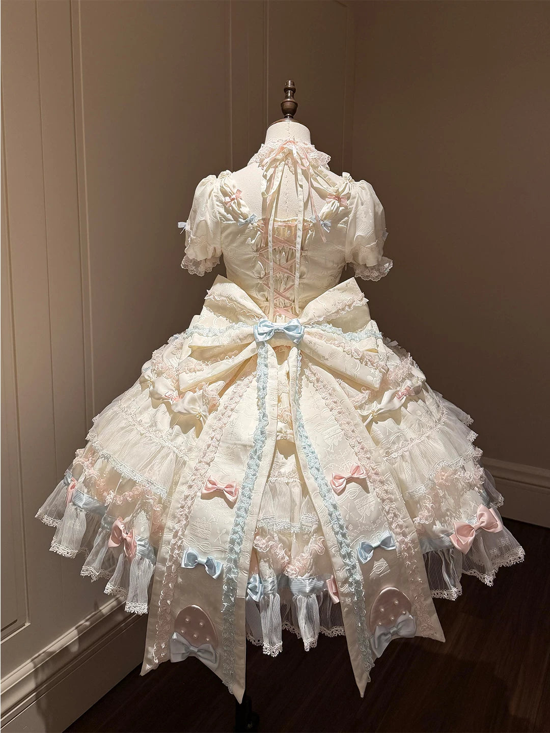Creamy - Candy Cream Cake - Blue-pink OP dress set with a large train