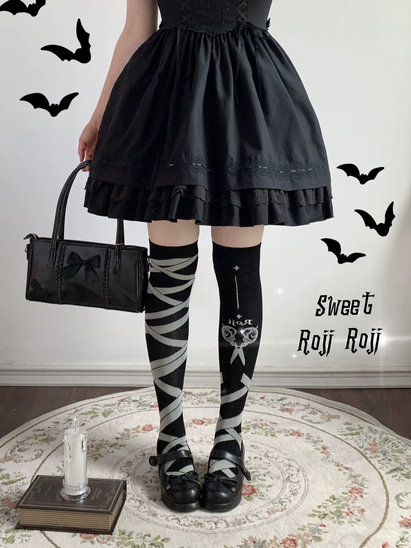 Roji Roji - Gothic Lolita Over-Knee Socks - Scissors Print Socks