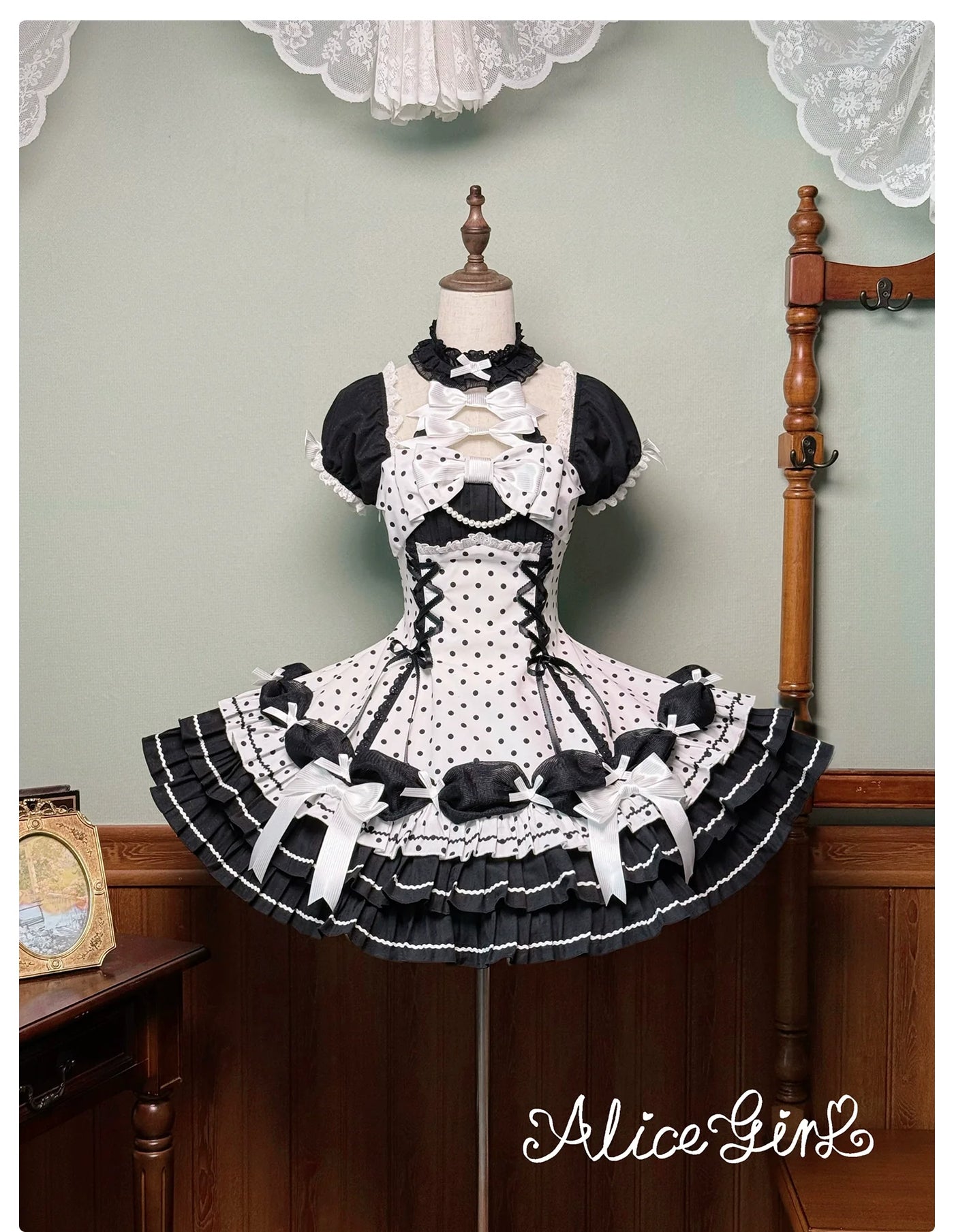 Alice Girl - Old School Lolita Halter Neck OP - Dress, Polka Dot Accent OP Dress