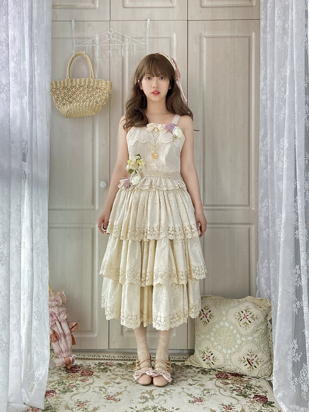 Forest Waltz - Classic Lolita Tiered Skirt Multi-layer Embroidered SK S Beige 3-layer skirt only