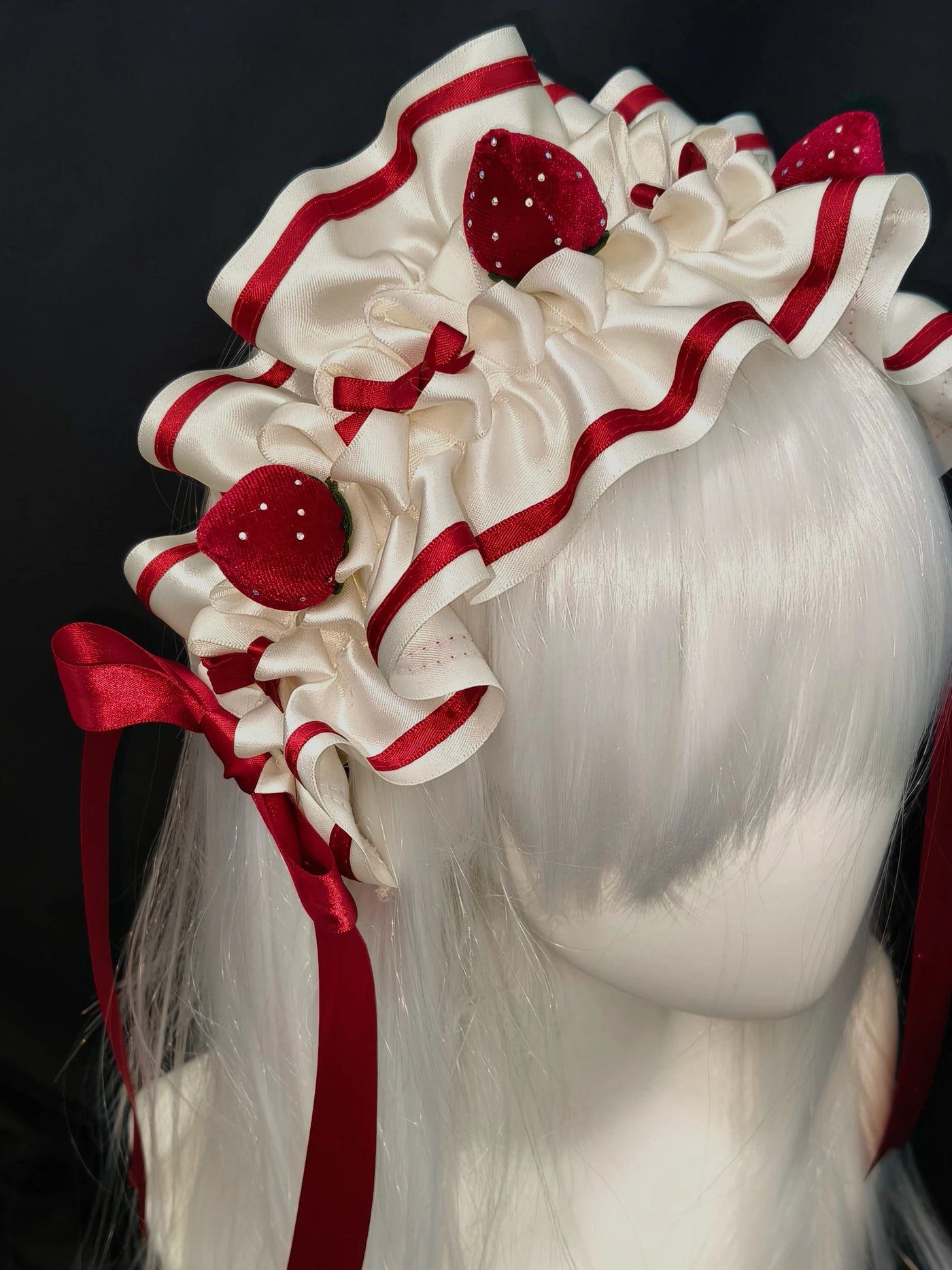 Dokisuru - Strawberry Cake - Strawberry hairband with layered ruffles and red trim