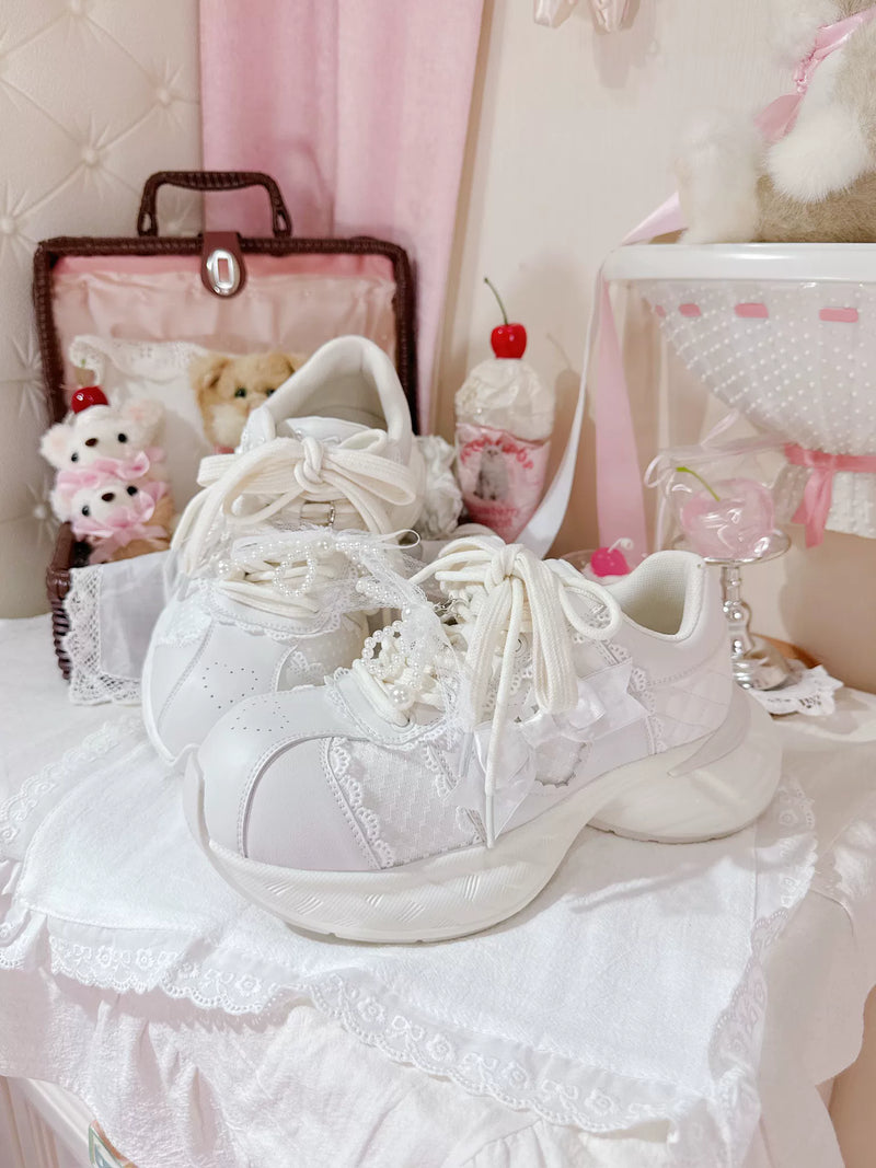 sheeppuff Heart Bow Lo-Run Sneakers