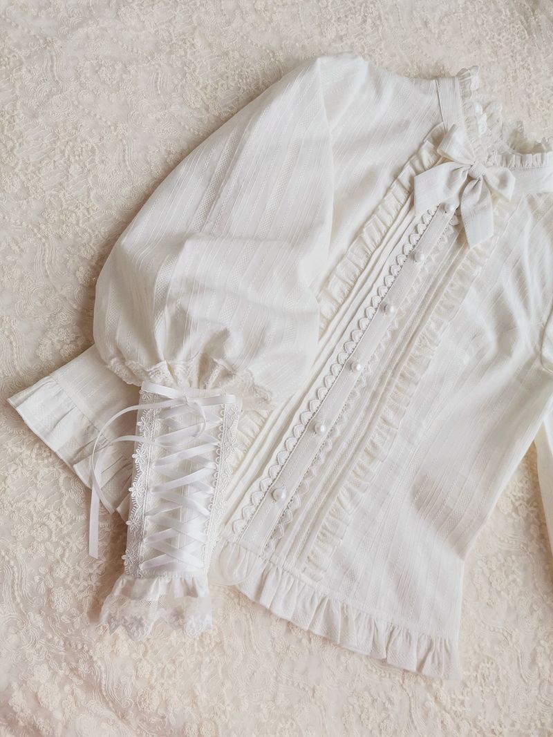 Yilia - Winter Mutton Sleeves Lace Flounce - Lolita Blouse Innerwear