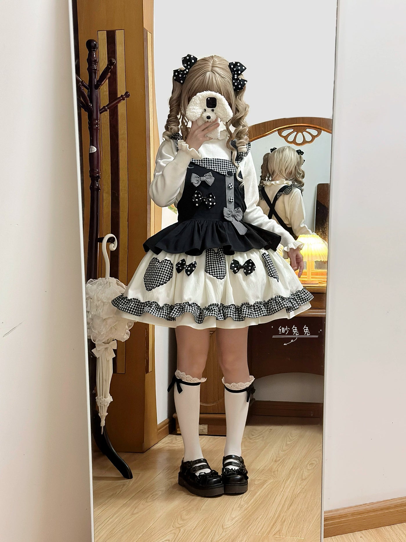 White Tea Story - Sweet Lolita - Tiered gingham check skirt with bow