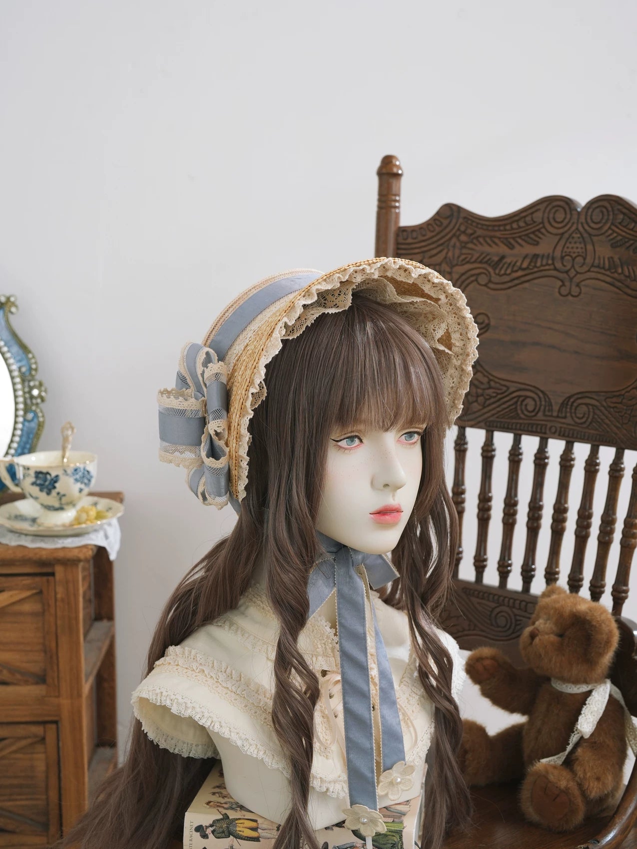 Star Box - Old Summer Shadow - Straw Bonnet with a Lace-Trimmed Brim