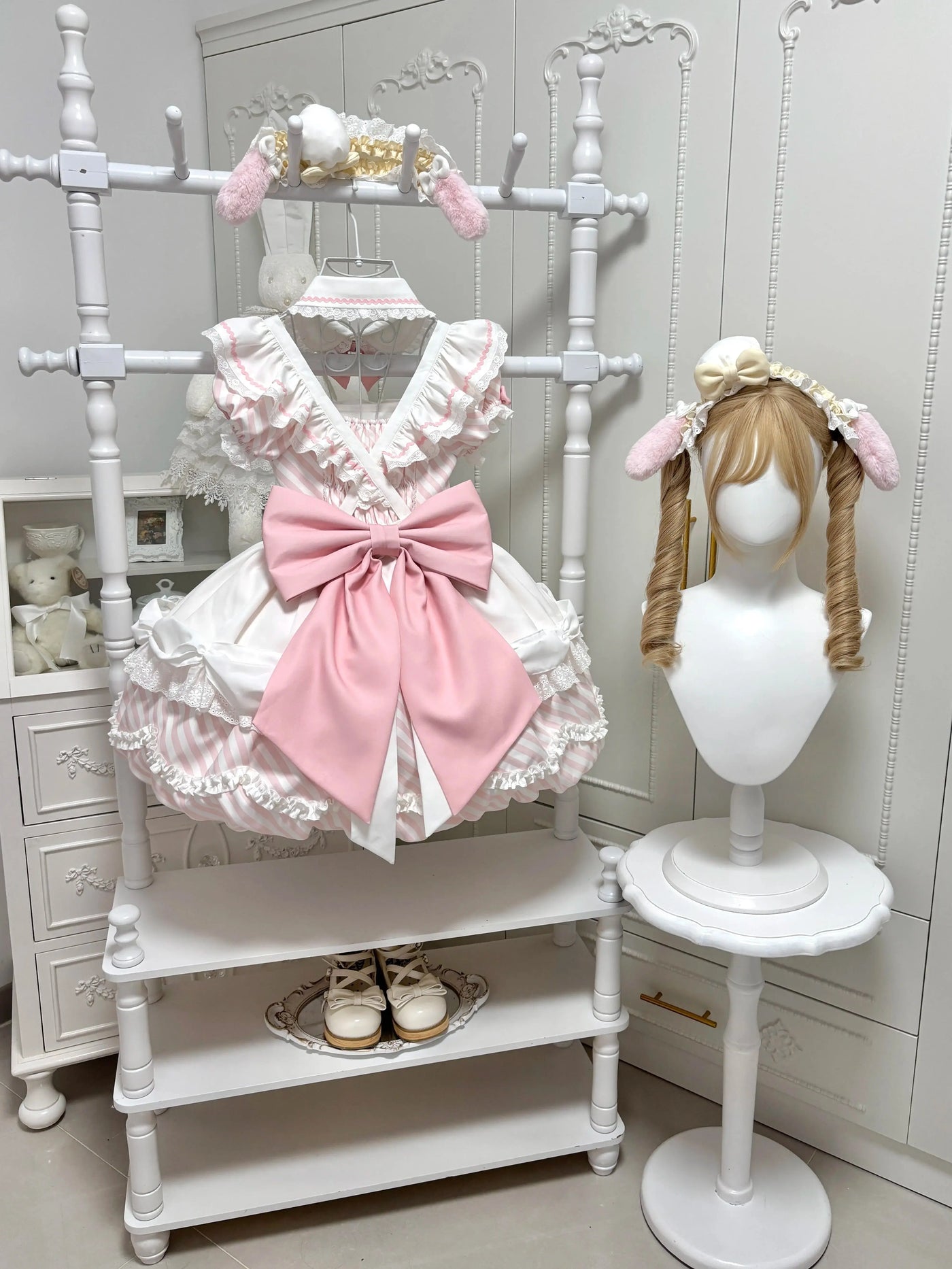 Salted Cream - Puppy Pastry Chef - Lolita Dress with Puppy Appliqué