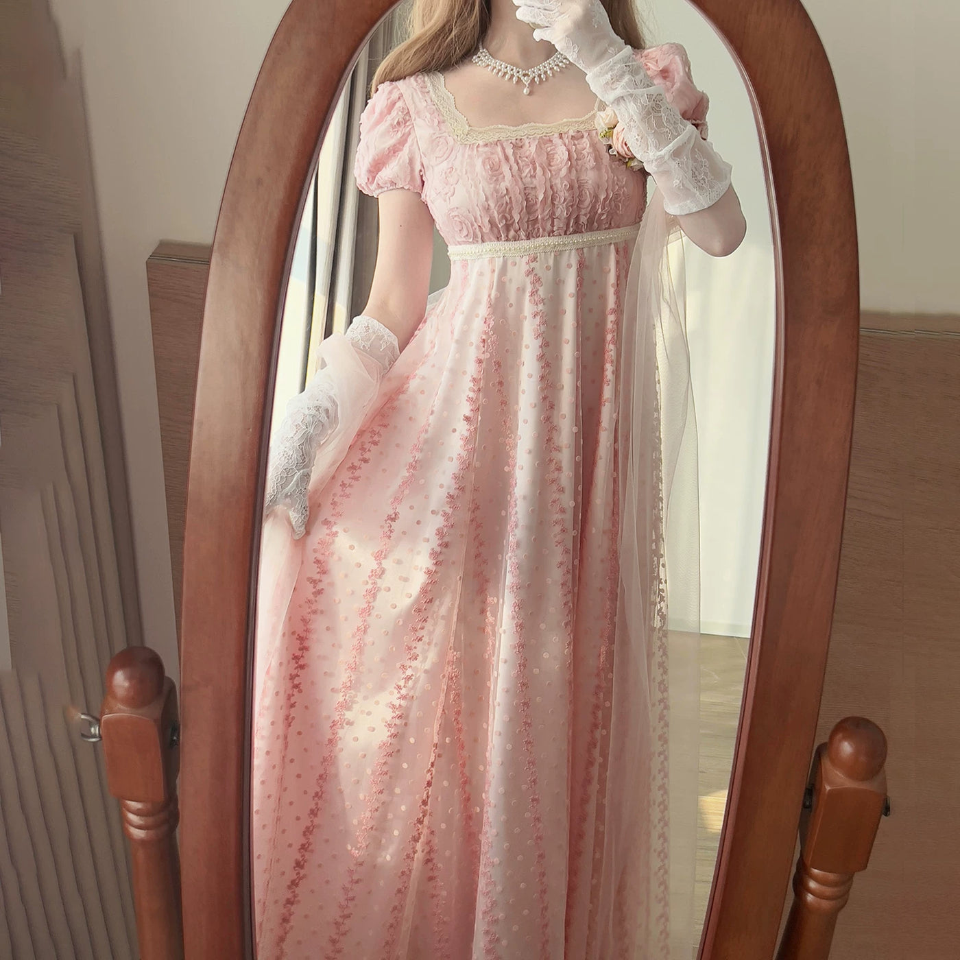Moon Lily - Misty Rose - Empire-Waist Lolita Dress with a Matching 3-Metre Wrap – detail view 5