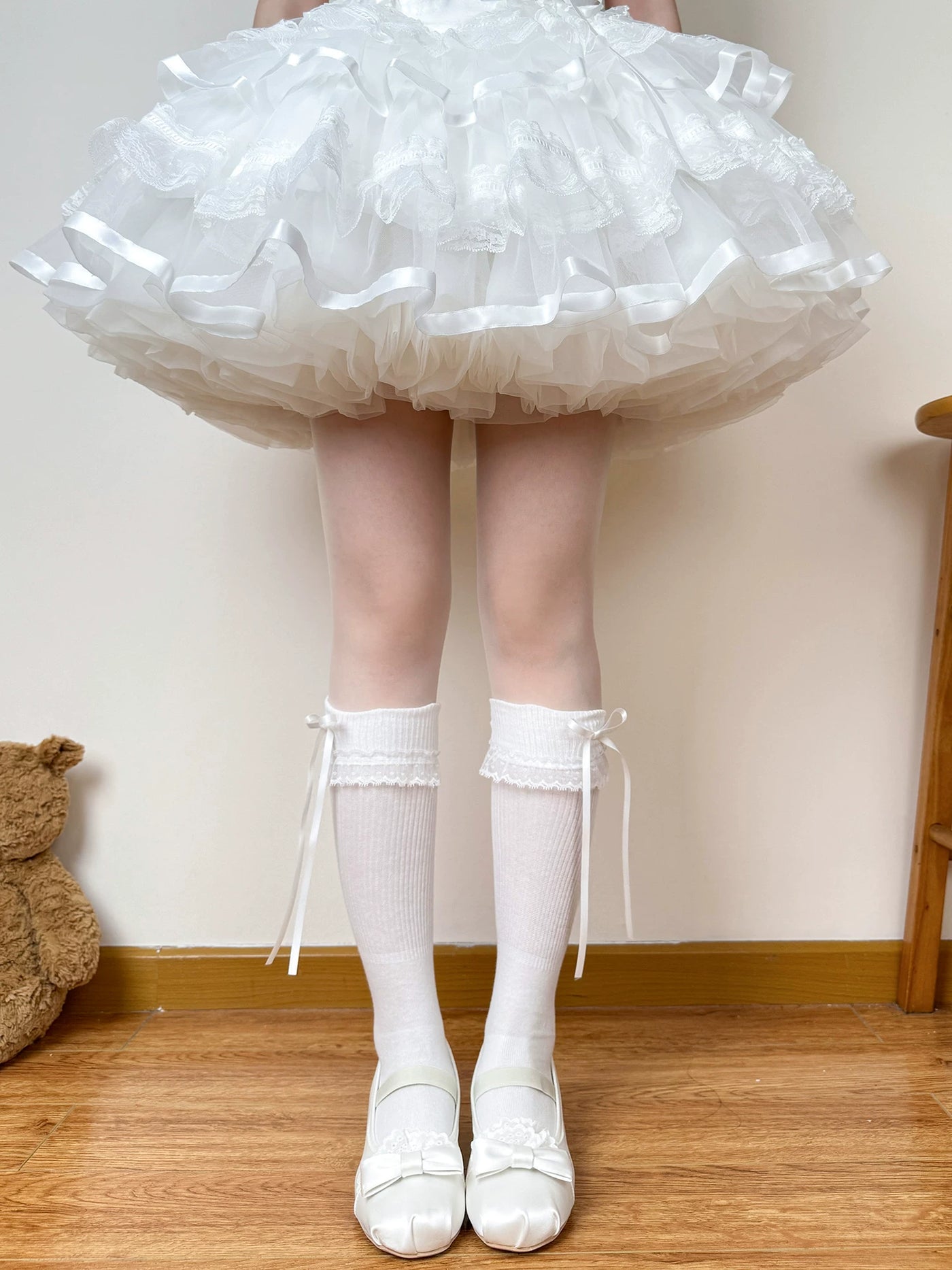 Chubby Bear Tales - Cream Ballet - Thin Scrunch Socks with Ribbon Bows
