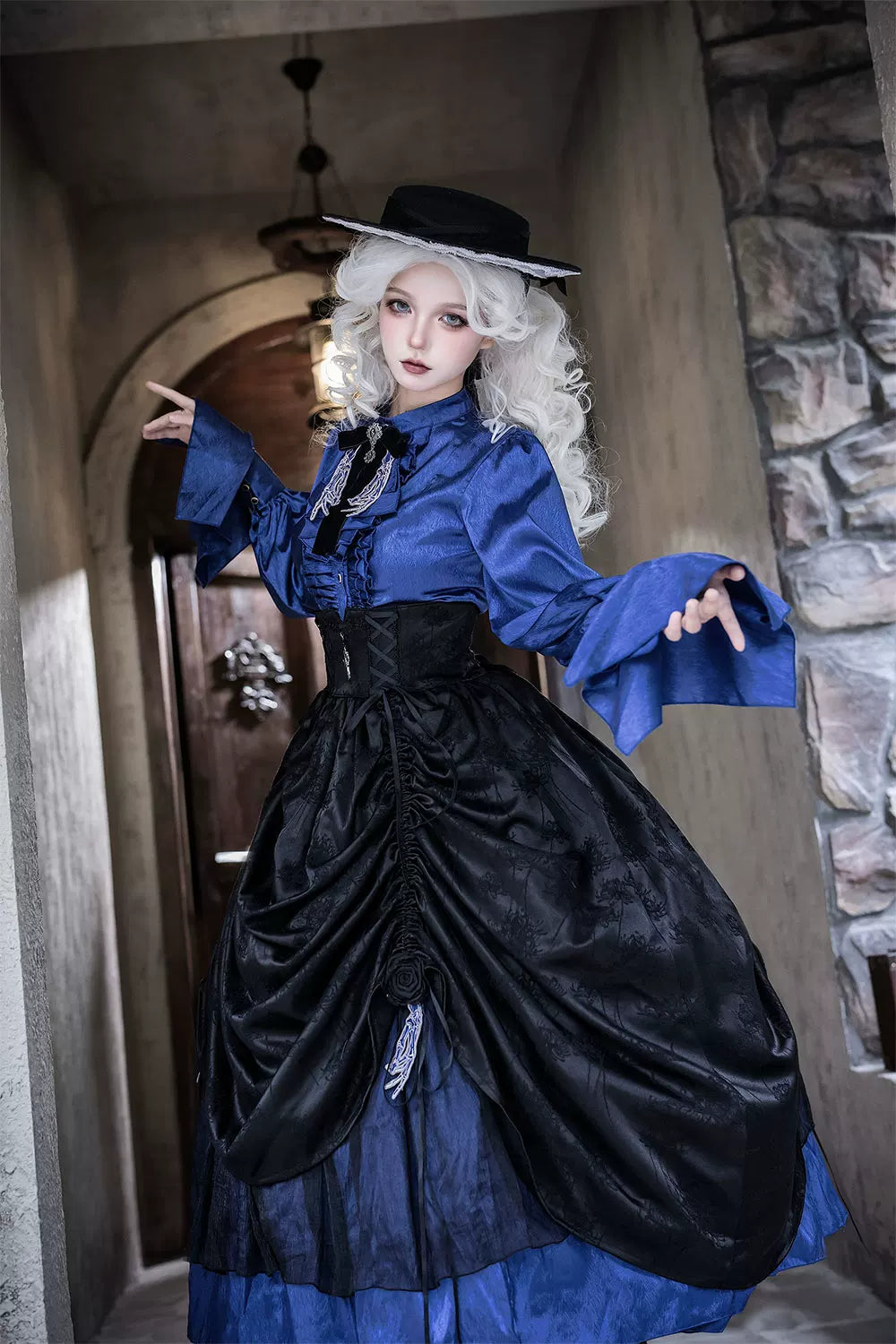Miss Point - Moonnight Return - Stand Collar Ouji Lolita Shirt, Irregular Cuffs