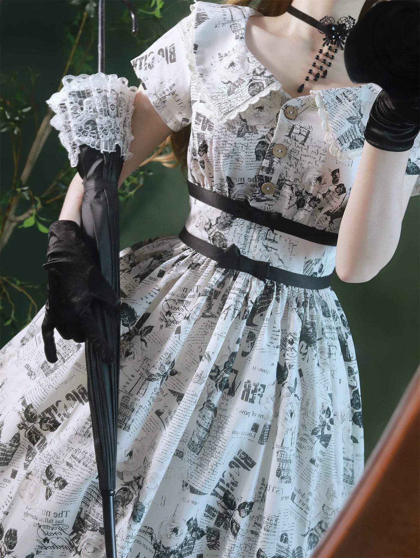 Forest Wardrobe - Forest Holiday - Vintage Classic Lolita Newspaper Printed OP Dress