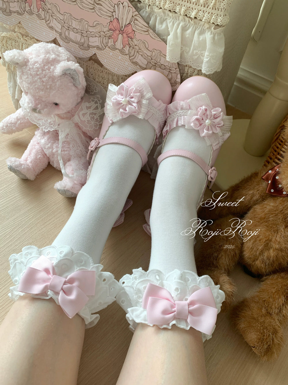 Classical Lolita Mid-Calf Socks Lolita accessory product view