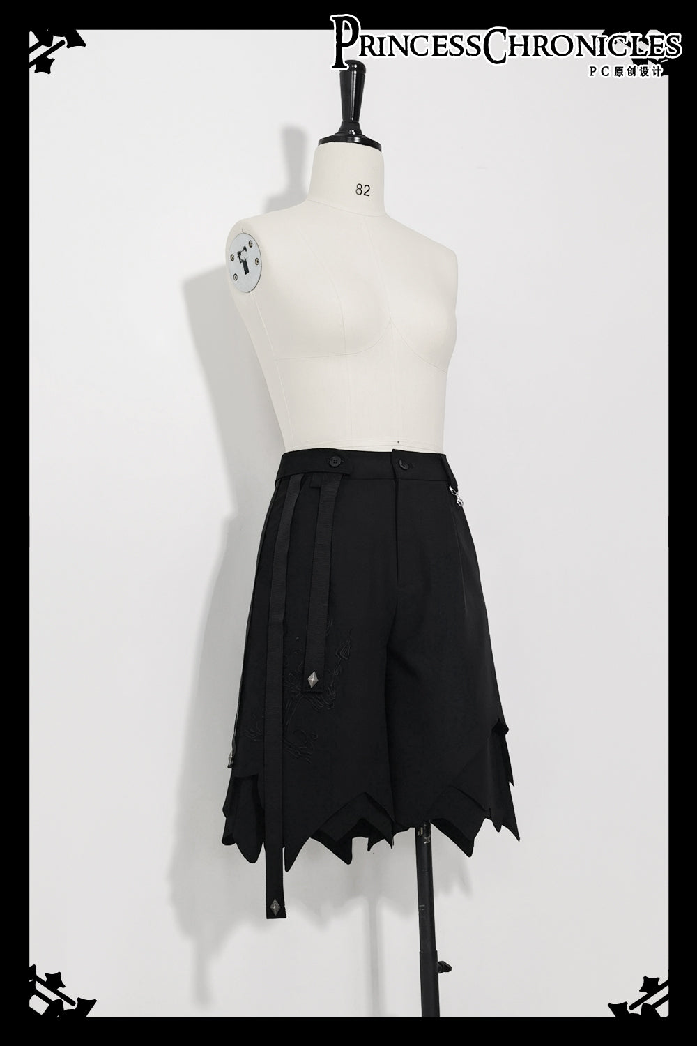 Princess Chronicles - Ouji Lolita Irregular Hem Black - Shorts Other Surprise