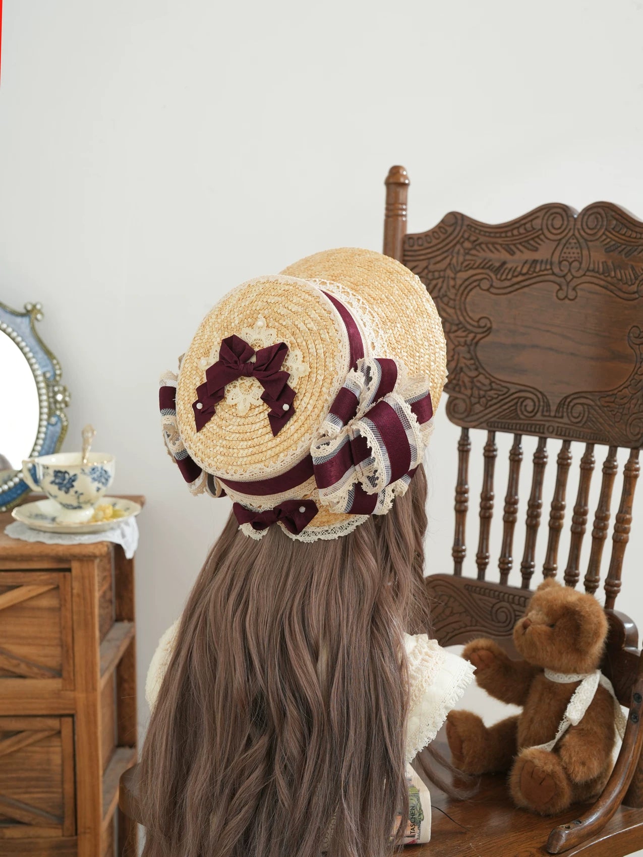Star Box - Old Summer Shadow - Straw Bonnet with a Lace-Trimmed Brim