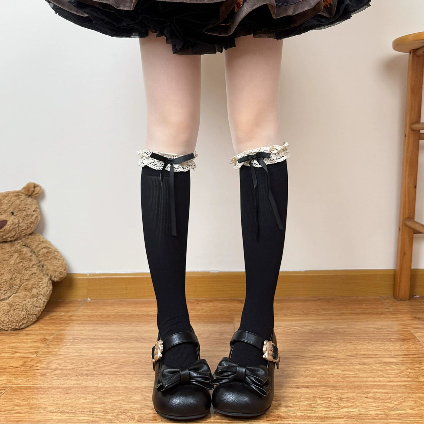 Chubby Bear Tales - Caramel Cocoa - Lightweight Velvet Calf Socks with Lace Bows