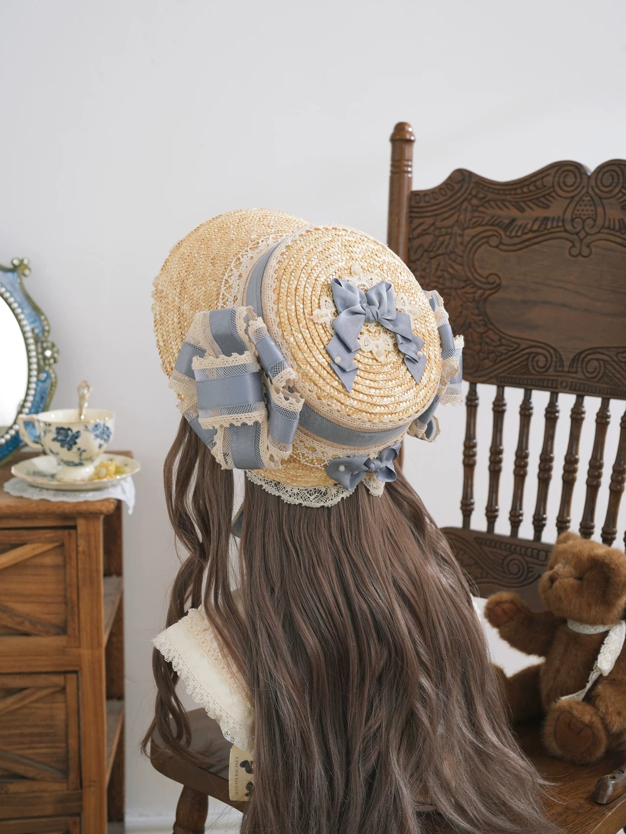 Star Box - Old Summer Shadow - Straw Bonnet with a Lace-Trimmed Brim