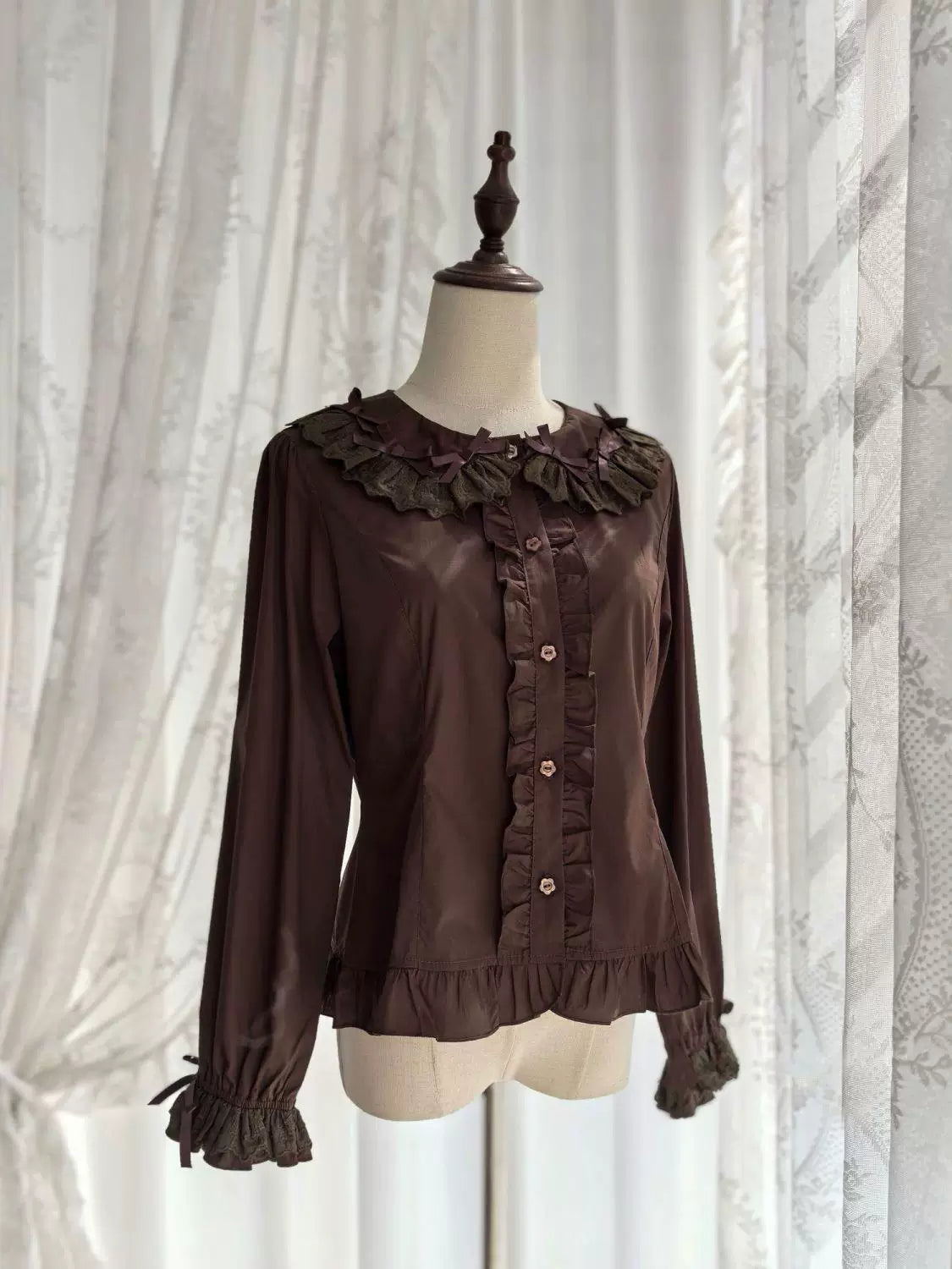 Sweetheart Dream Machine - Doll Ruffle - Long-Sleeve Lolita Blouse with Layered Collar Ruffles