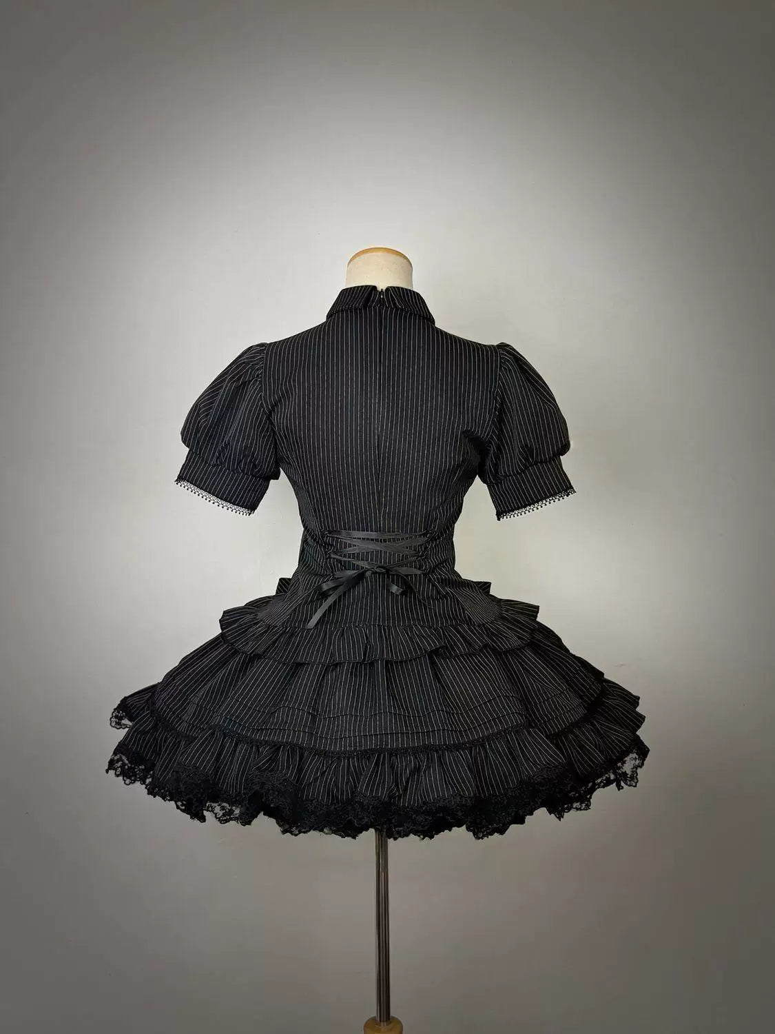 Sweetheart Dream Machine - Phantom Doll Stripe - Gothic Lolita Set with Short-Sleeve Pinstripe Top
